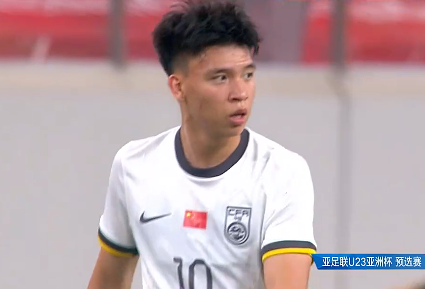 亚预赛乱了：6分未出线！一夜17队出局+9场惨案，中国队形势反转