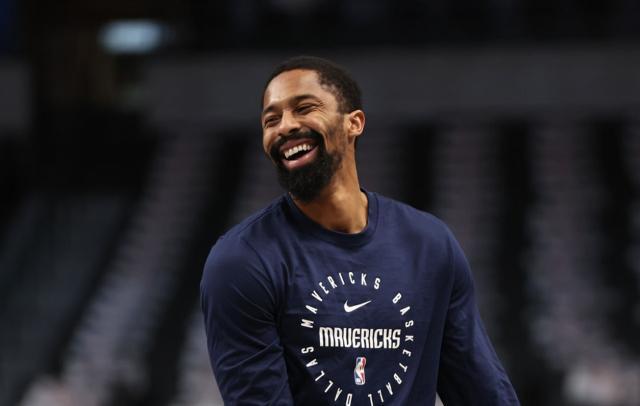 开云登录入口-又一位湖人弃将闪耀！东契奇缺阵他轰22+4赢球