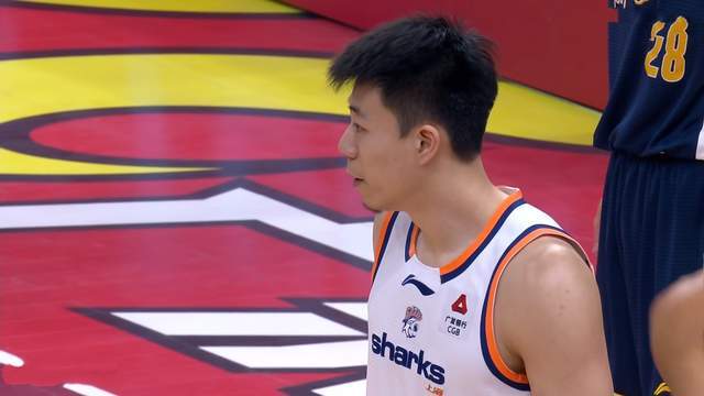 开云-爱游戏-上海男篮40分大胜 张镇麟22+3打广东有心得 卢伟烟雾弹 徐杰低迷