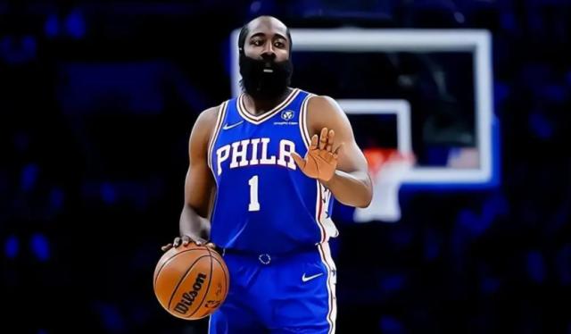 开云体育平台-【观察】揭幕战看点汇总 湖人大闹勇士戒指之夜？